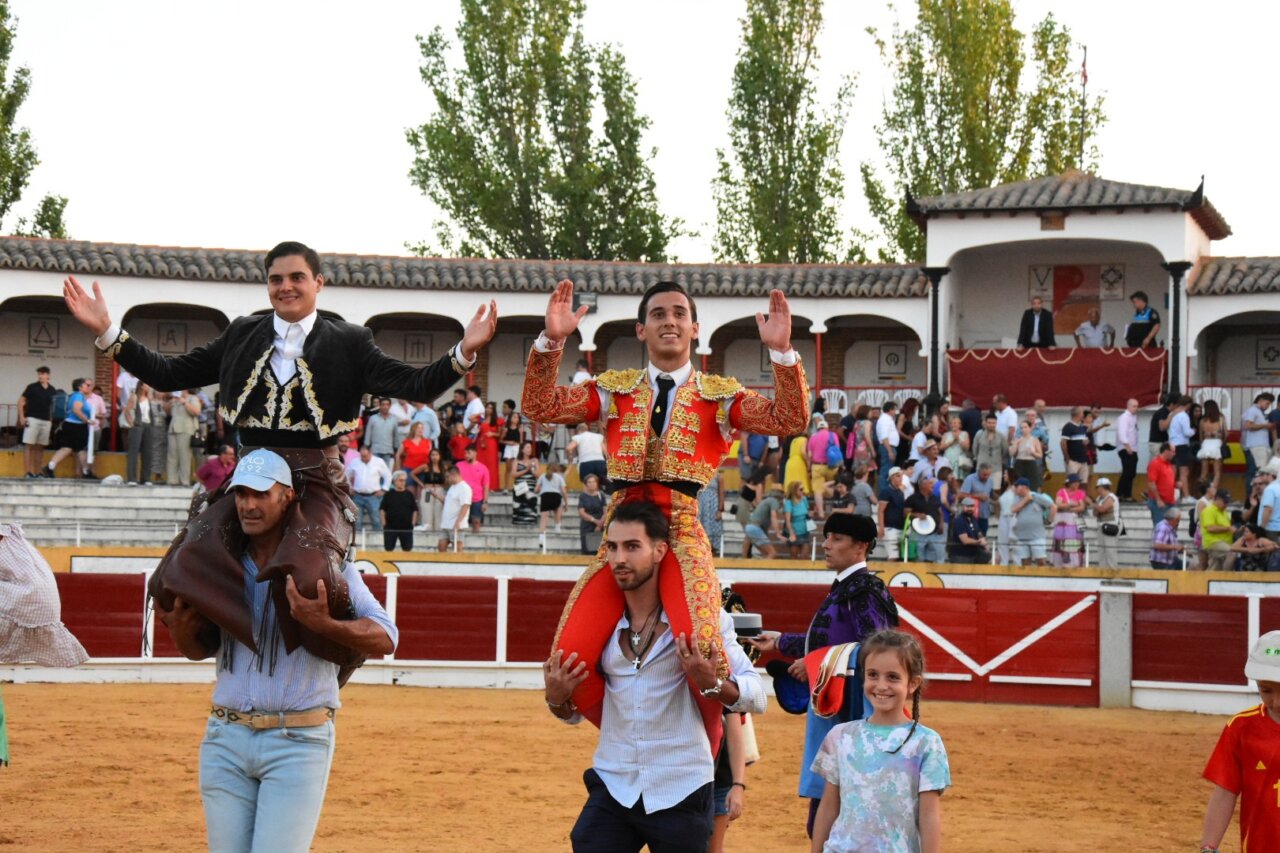 Ismael Martín y Pérez de Gregorio, tarde cumbre en Peñaranda de Bracamonte