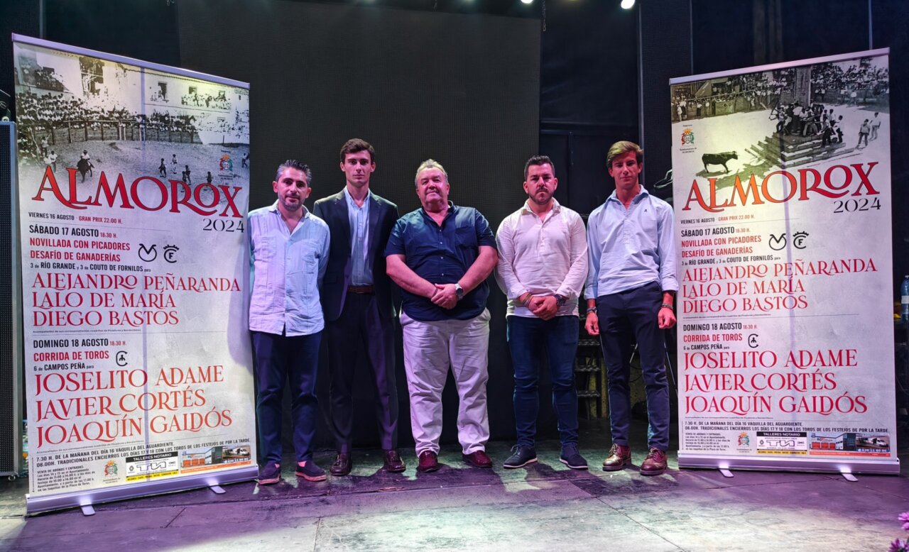 Acento internacional en los carteles de Almorox