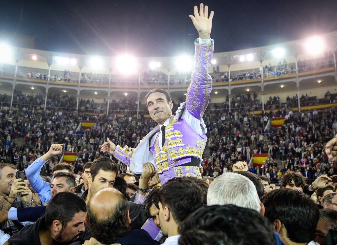 Enrique Ponce hace magia y Navalón se proclama sucesor