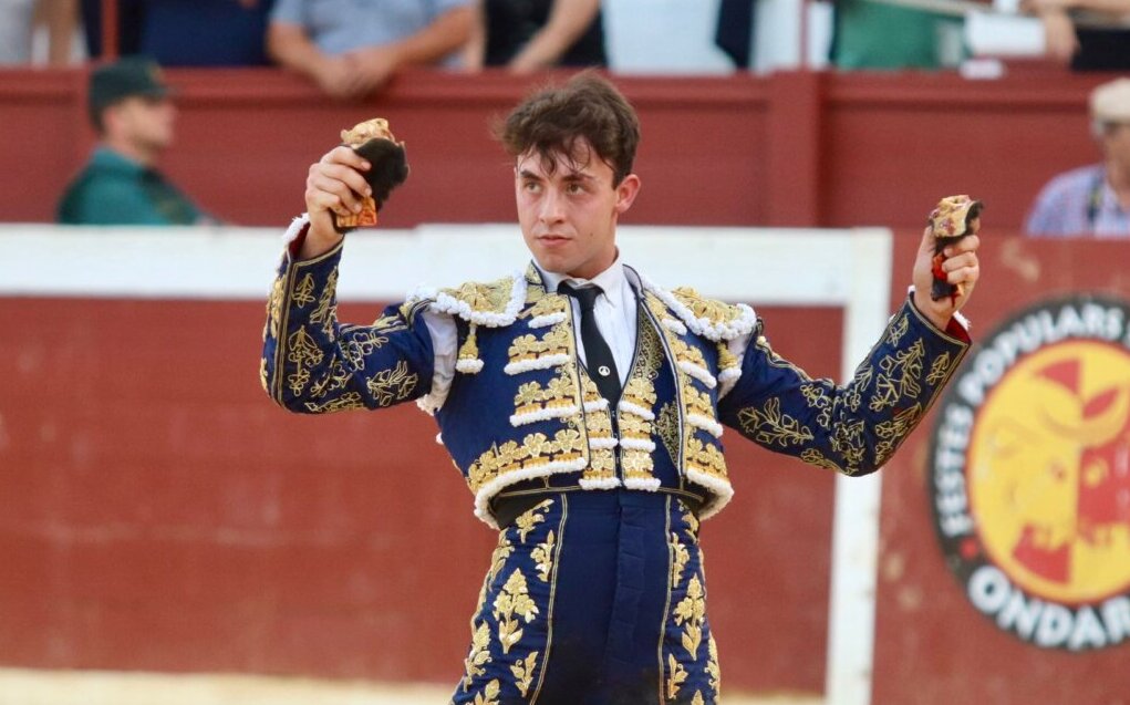 Alejandro Chicharro, primer finalista del Circuito Valenciano de Novilladas 