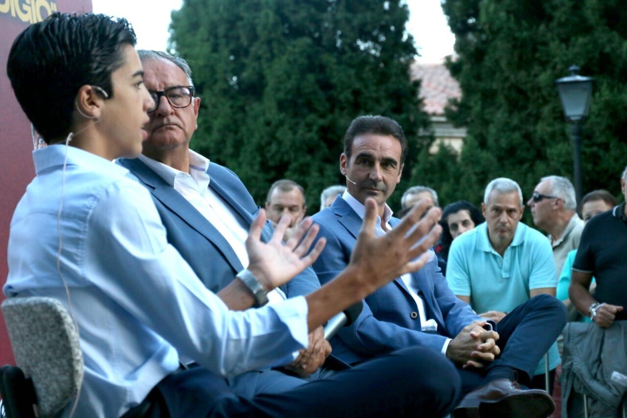 Enrique Ponce y Marco Pérez cautivan en Salamanca