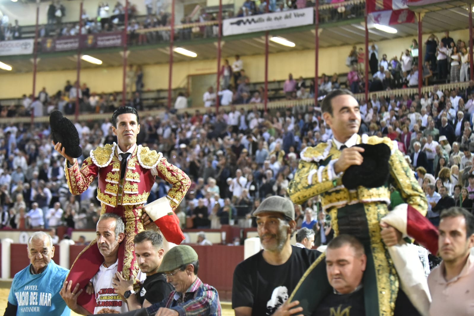 Un magnífico Talavante al natural y un feliz adiós de Ponce a Valladolid