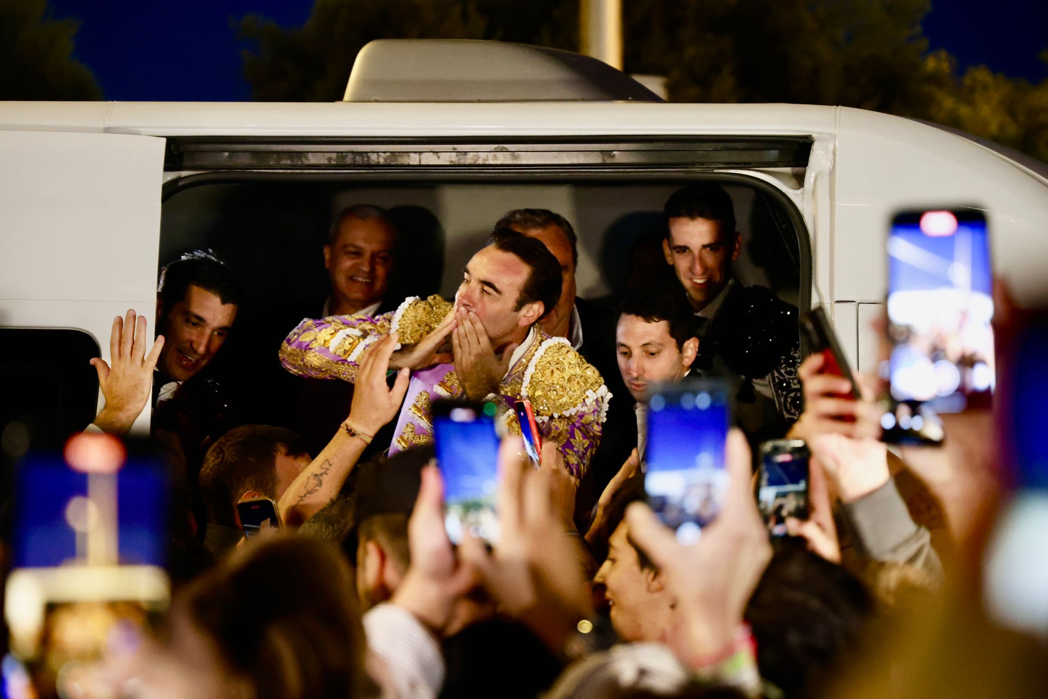 Ponce: "He toreado con el alma, ha sido una despedida de Madrid soñada"