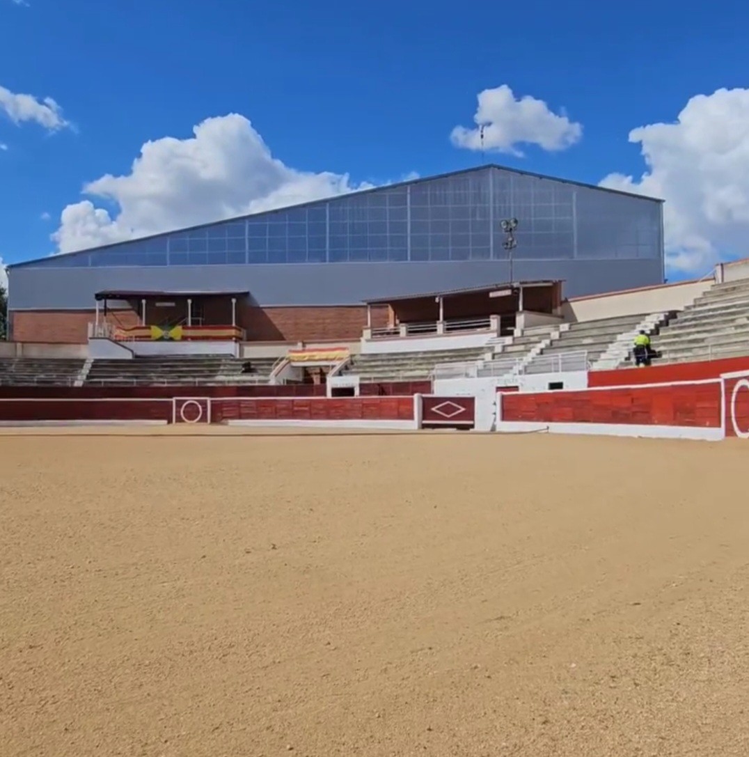 Nava de la Asunción cierra su cartel de septiembre