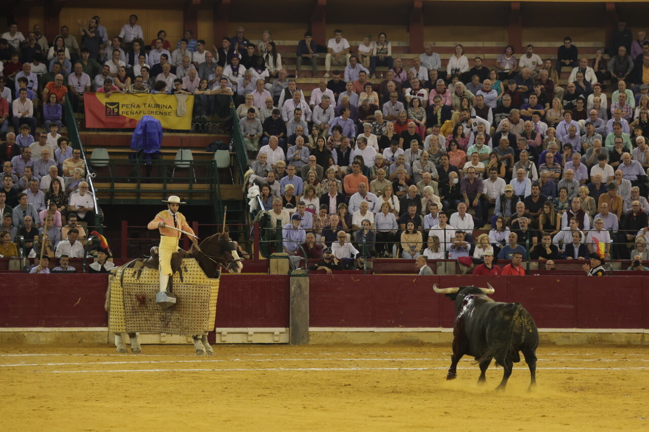 Azulito, de La Palmosilla, se lleva el premio de la corrida concurso de Zaragoza