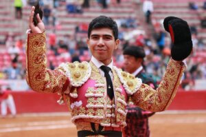 Jesús Sosa paseó el único trofeo de la tarde. Foto: Juan Ángel Sainos