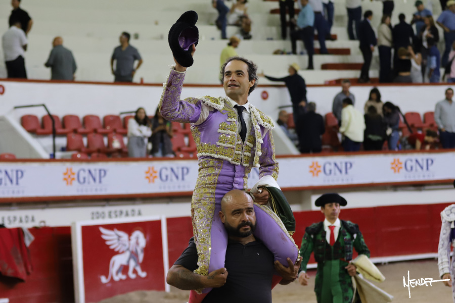 Juan Pablo Sánchez abre la puerta grande de Aguascalientes