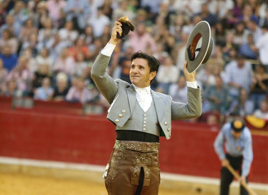 Diego Ventura y Duarte Fernandes, últimas orejas en Zaragoza