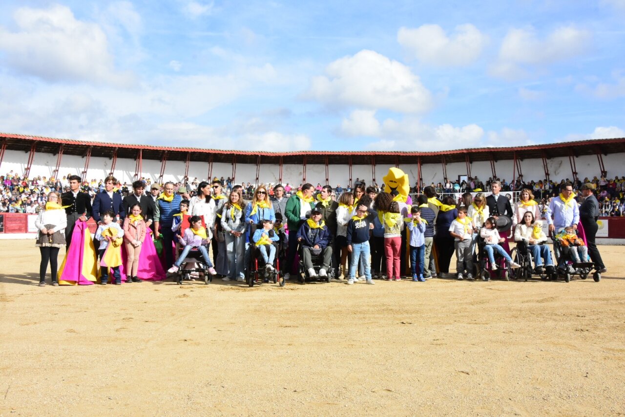 Solidaridad y buen toreo en el festival benéfico de Ledesma
