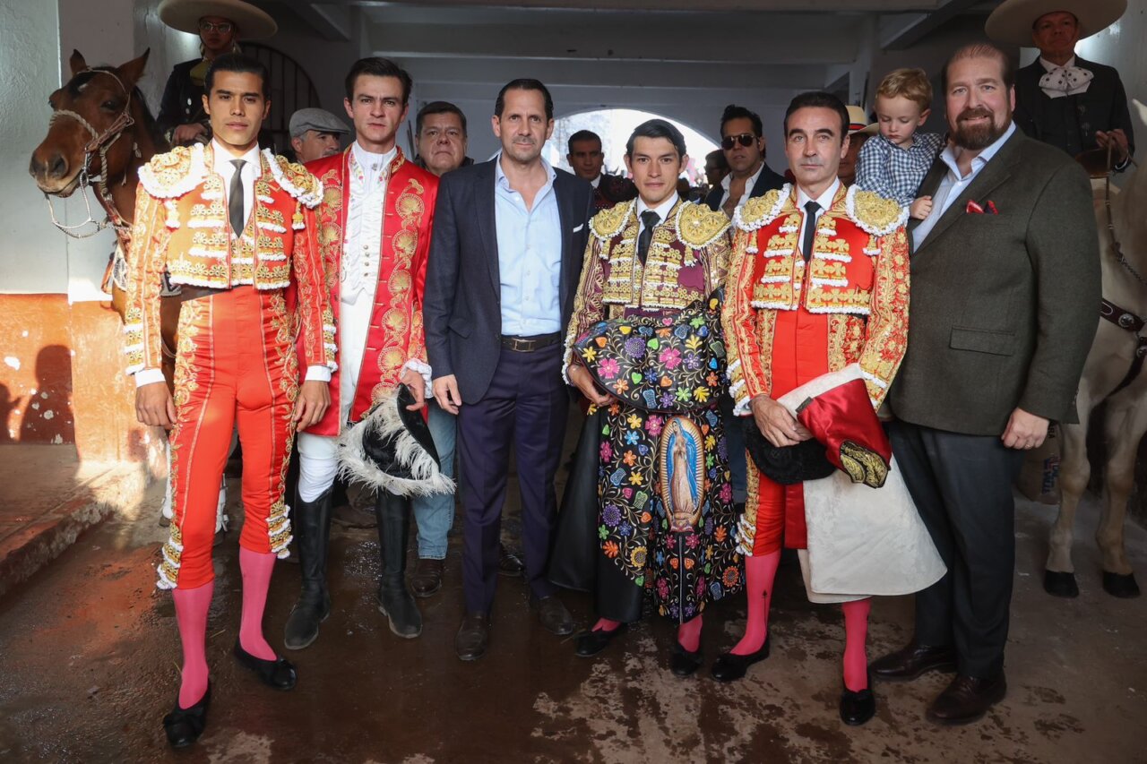 Fonseca, pleno de cuatro orejas en la despedida de Ponce de Pachuca