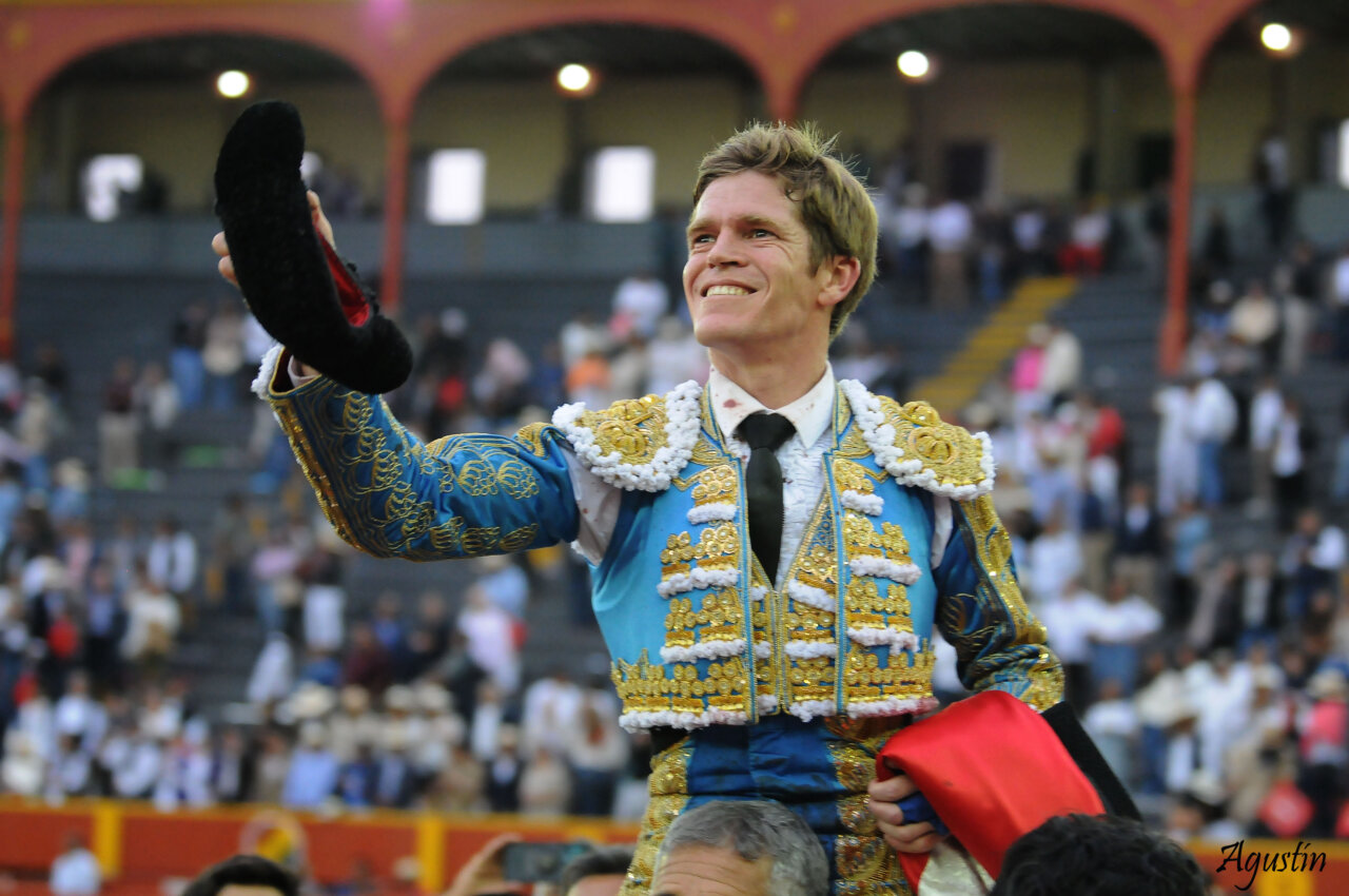 Borja Jiménez cae de pie en Lima