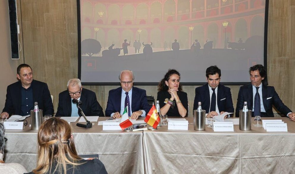 Exitosa conmemoración del cuadragésimo aniversario del Club Taurino de Milán