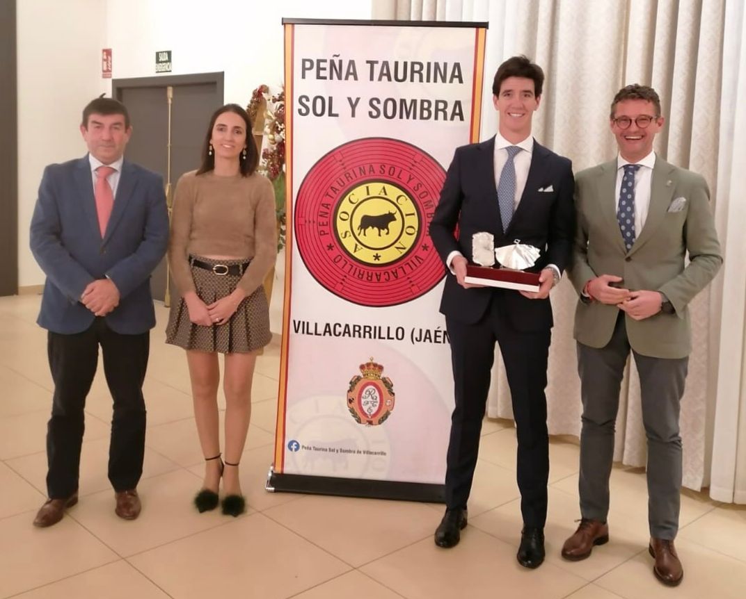 Esaú Fernández, premiado en Villacarrillo por la Peña Taurina Sol y Sombra