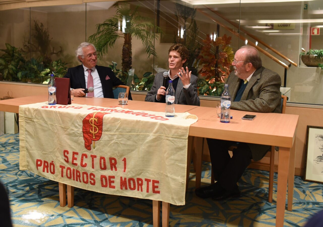 Lisboa premia a Borja Jiménez como triunfador de la temporada en Portugal