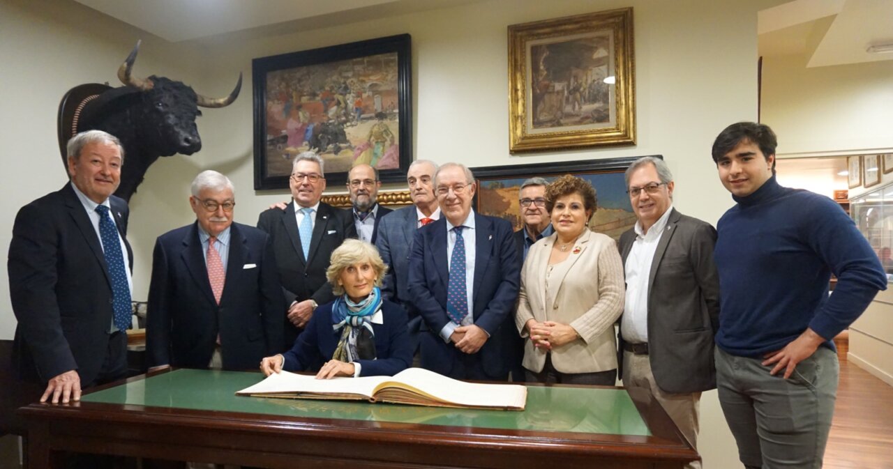 Isabel Lipperheide: "Nuestro toro es el que los aficionados quieren ver en la plaza"