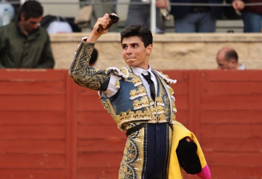 Alejandro Rubio, oreja en el Alfarero de Plata de Villaseca de la Sagra