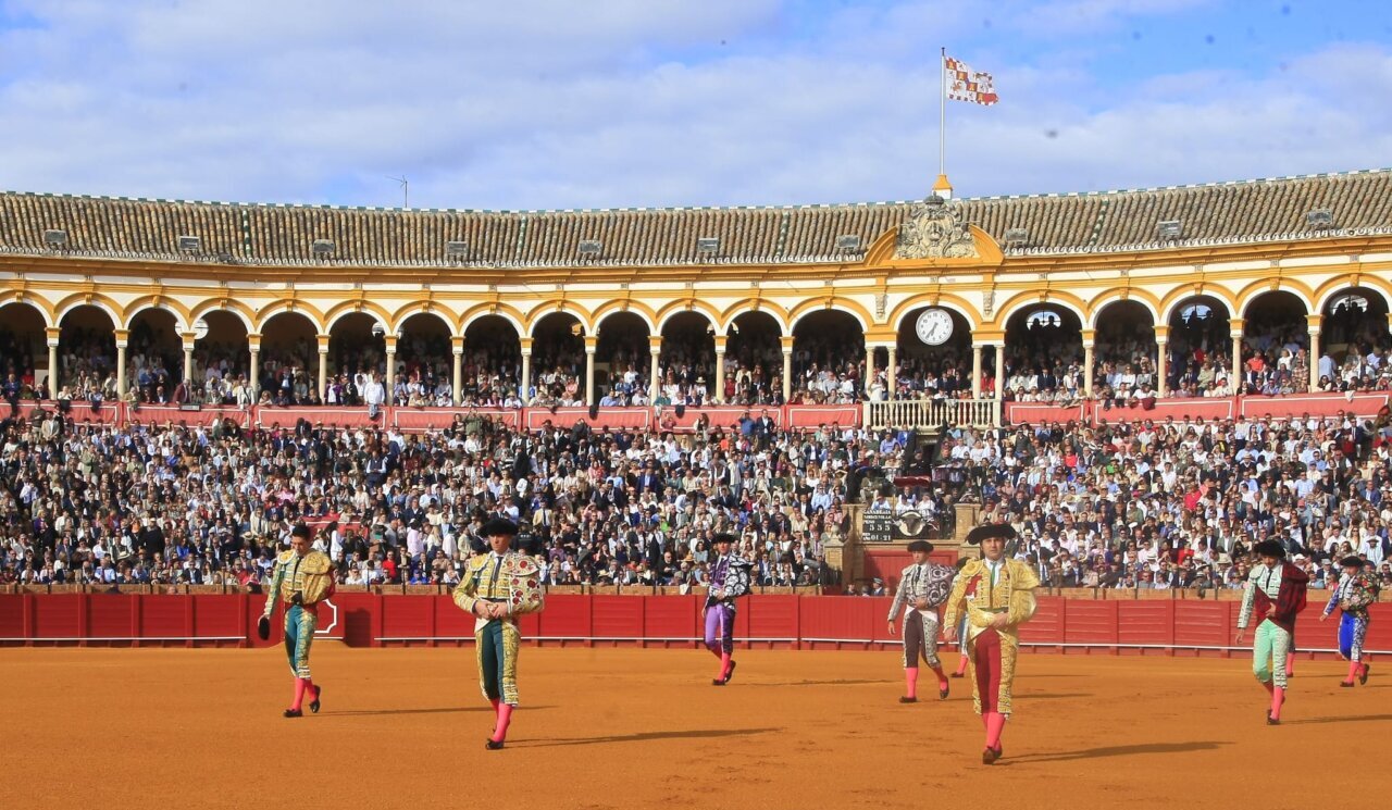 El pasodoble Paco Camino sonó durante el paseíllo en Sevilla el Domingo de Resurrección. Foto: Arjona