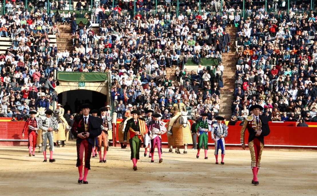 Los carteles de las Fallas, prácticamente cerrados
