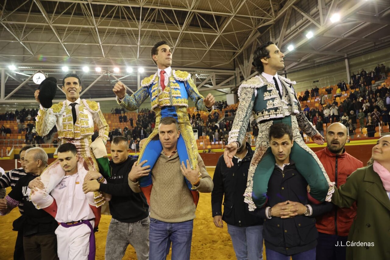 El temple de Ortega, la dimensión de Talavante y el hambre de Adrián en Illescas