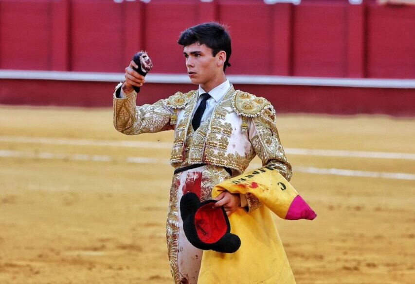 Simón Andreu: “Lo que pase hoy en Valencia determinará mi temporada"