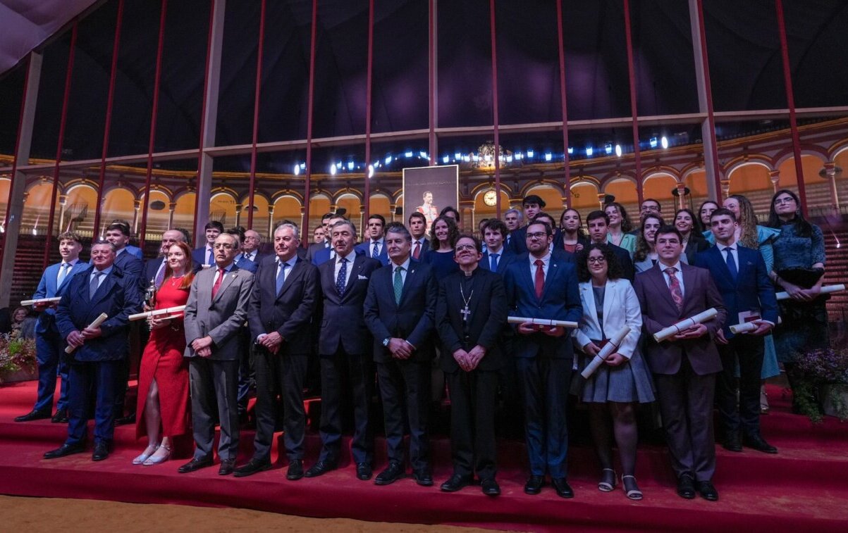 La Real Maestranza entrega sus trofeos de la Feria de Abril de 2024