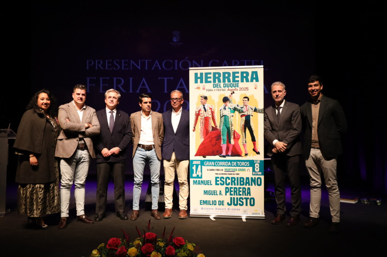 Atractiva terna con murteiras en Herrera del Duque