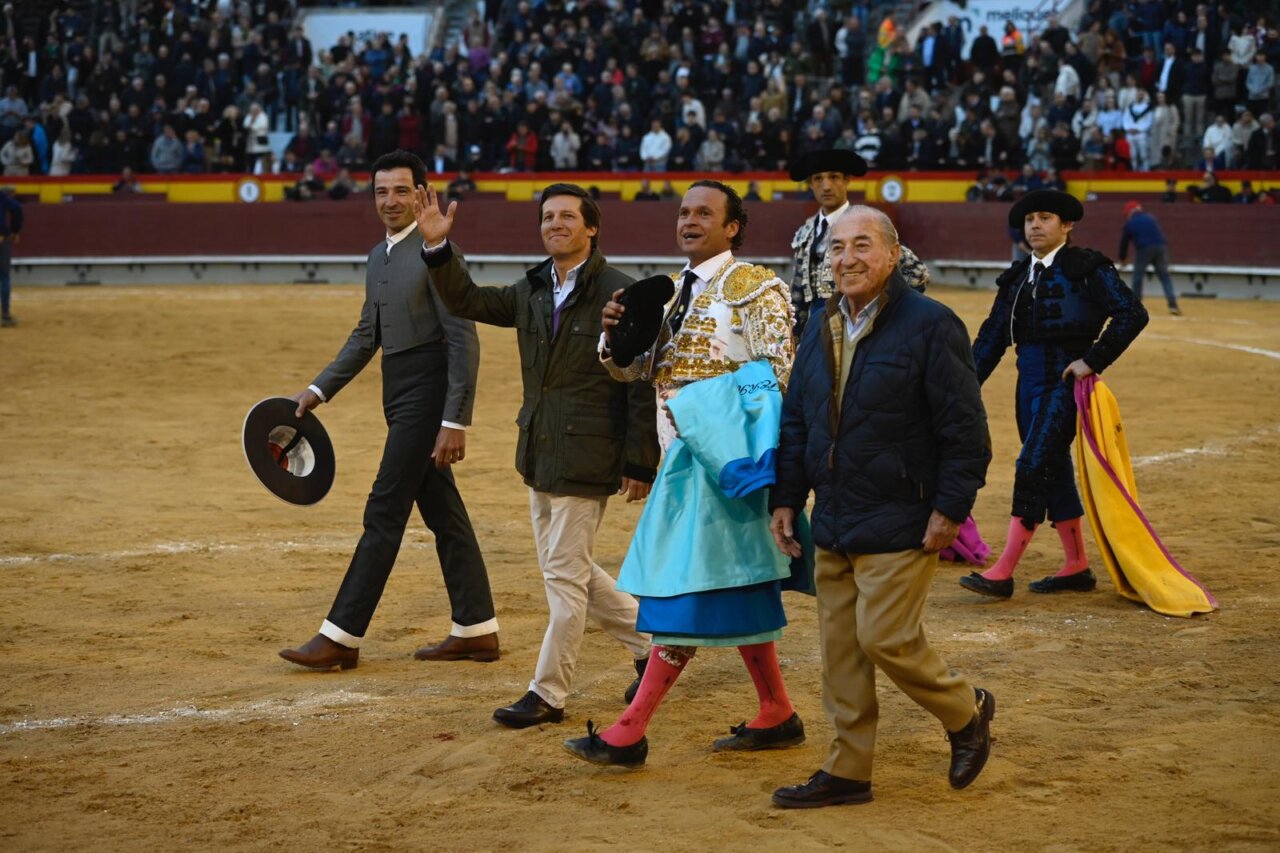 Antonio Ferrera indulta a Ruiseñor, de La Quinta, en Castellón