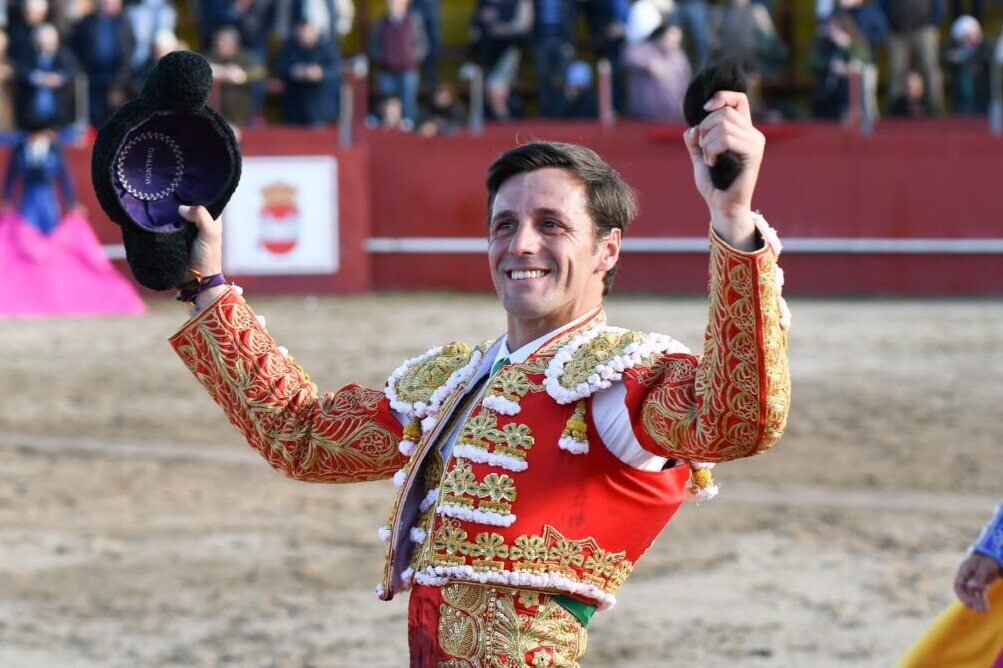 Una oreja para Francisco Montero en una floja tarde en Estremera
