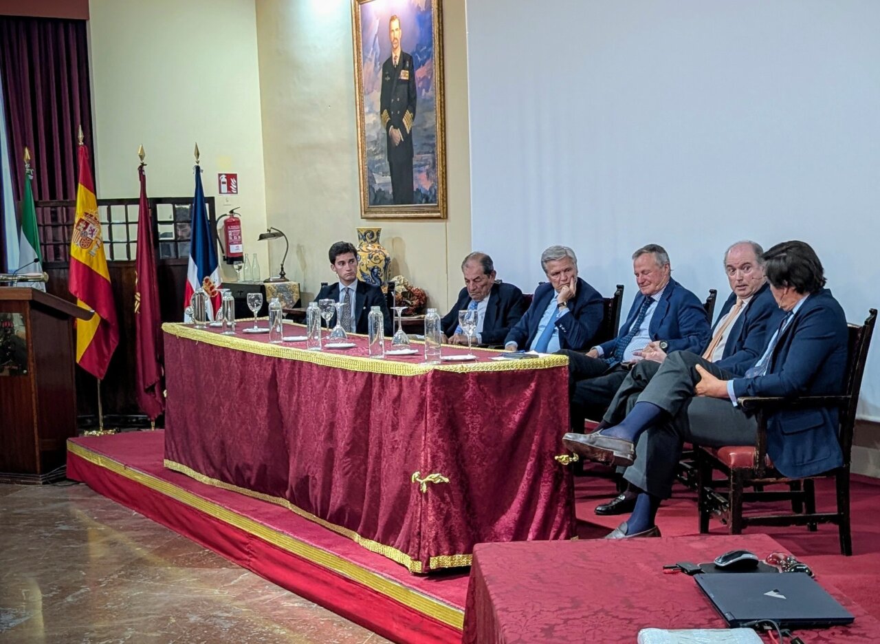 El mundo del toro se da cita en Sevilla en el homenaje a Pepe Luis Vázquez Silva