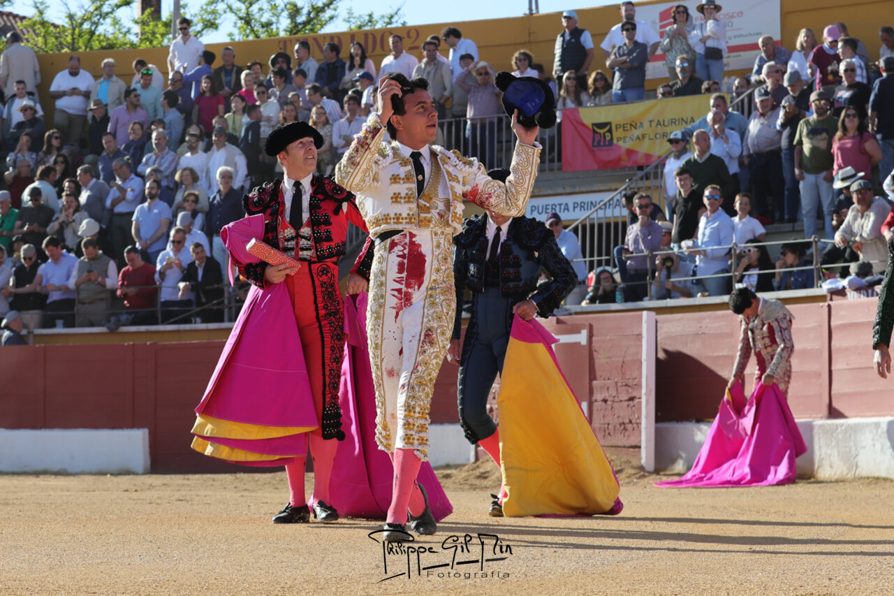 La firmeza de Juan de Castilla y un cuadri de vuelta al ruedo, lo mejor en San Agustín del Guadalix