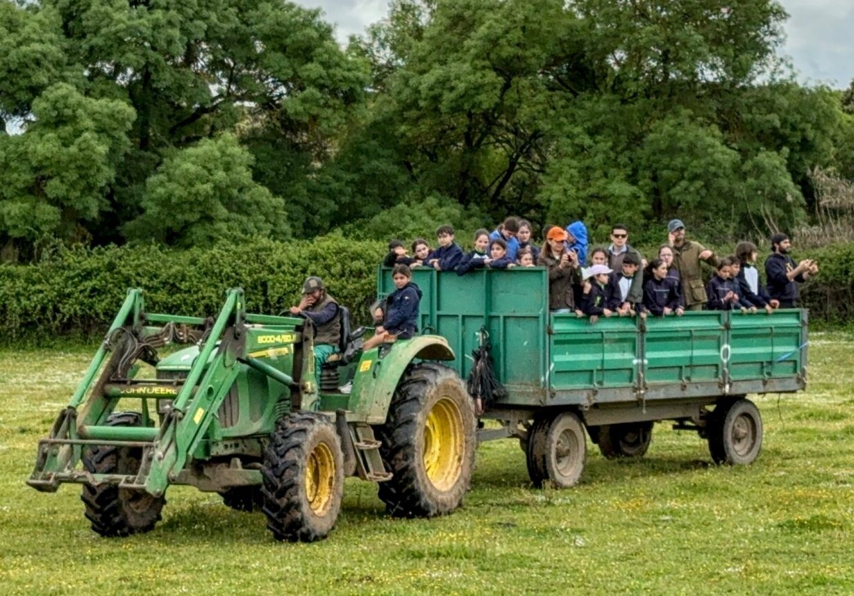 Miguel Ángel Perera abre las puertas de su finca a los más pequeños