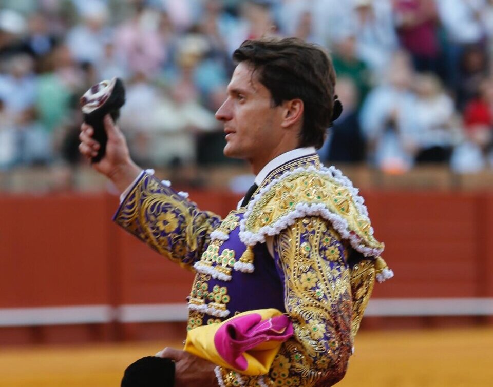 Oreja para Lama de Góngora con el mejor fuenteymbro en Sevilla