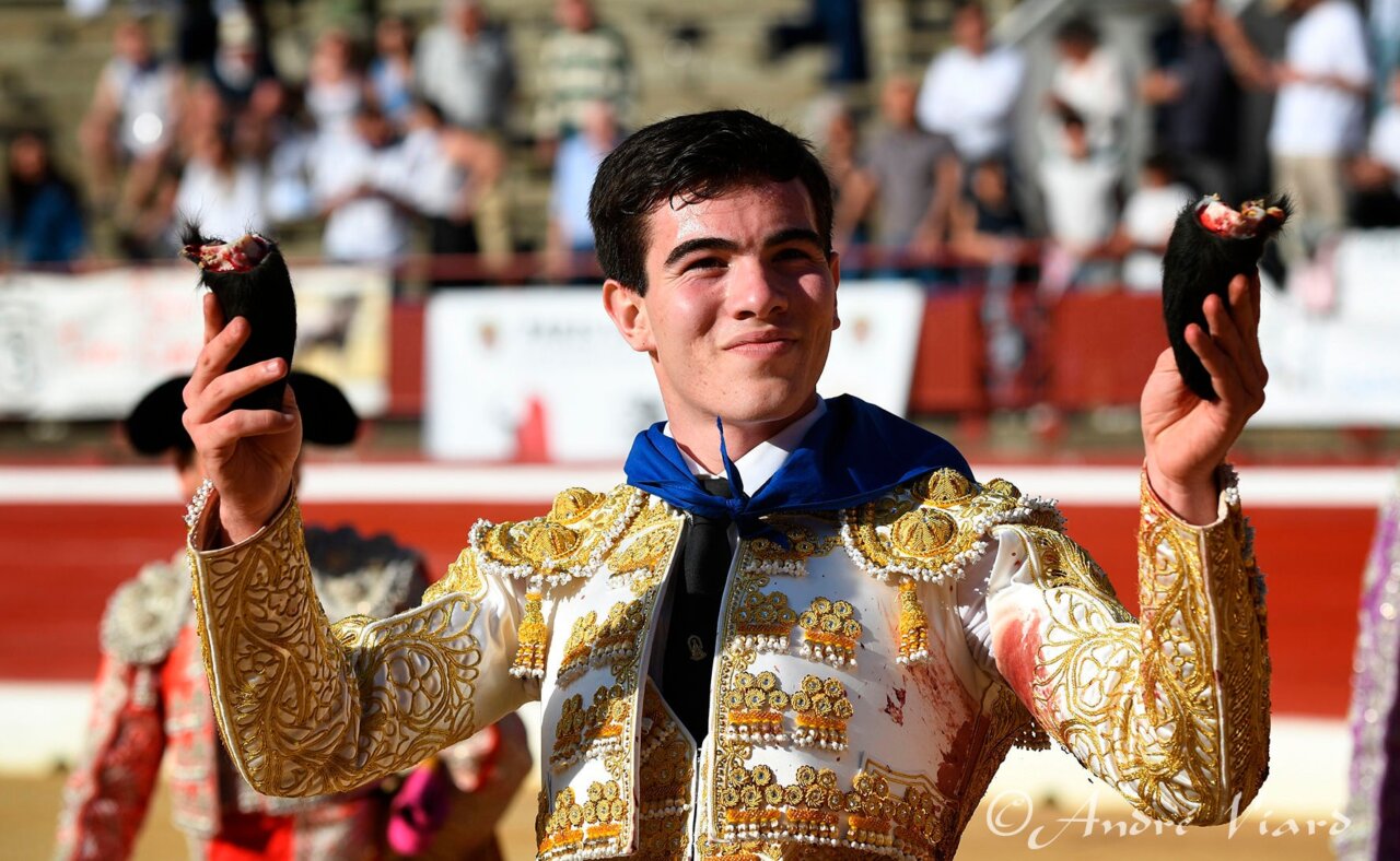 Cid de María, importante tarde en la novillada de Saint Perdon