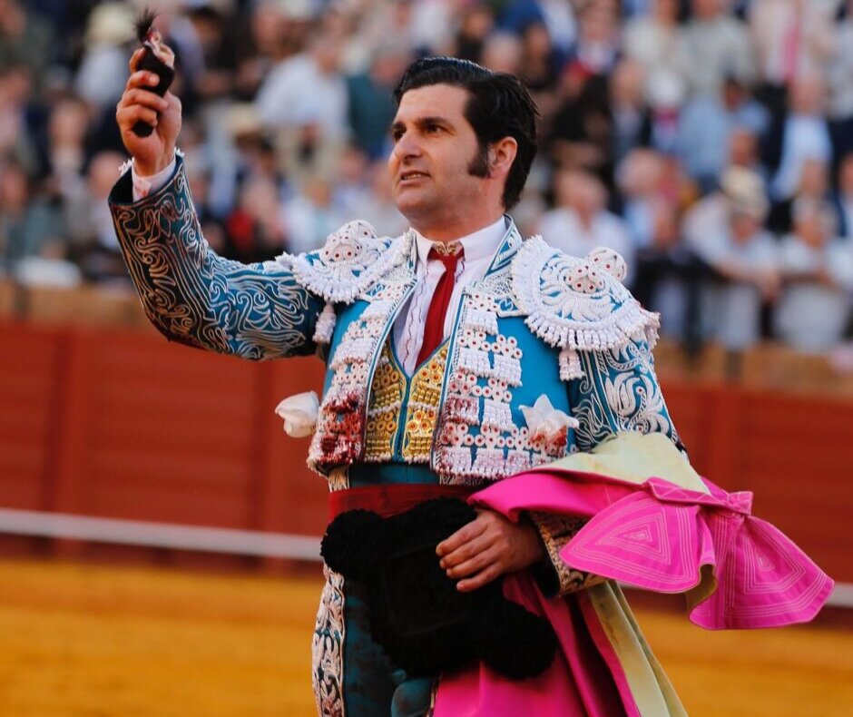 Morante causa baja "por problemas físicos" en Jerez de los Caballeros