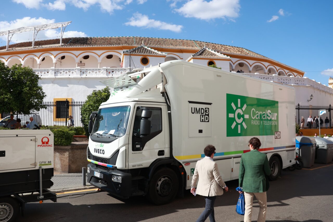 La corrida de Sevilla, un éxito de audiencia: más de un millón de personas