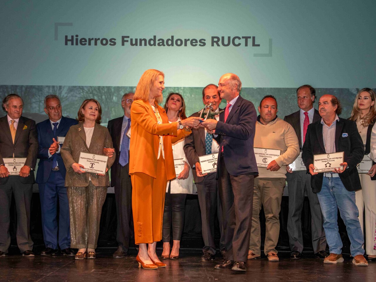 La RUCTL celebra sus 120 años de vida con una lujosa gala