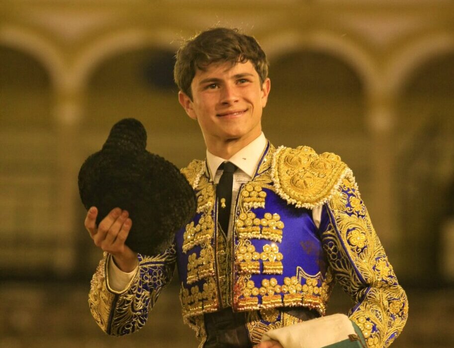 Aarón Palacio conquista la Maestranza de Sevilla