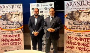 Miguel Gómez, junto al empresario de la plaza de Aranjuez, Carlos Zúñiga.