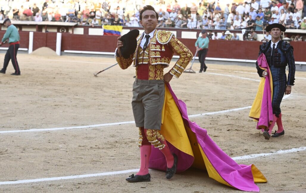 La hombría de Juan de Castilla entre la dureza de Dolores Aguirre en Madrid