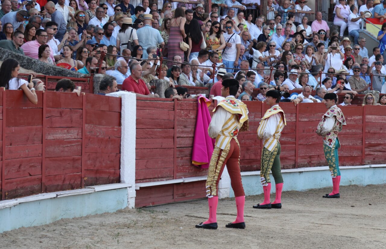 Arranca la corrida de toros en Segovia