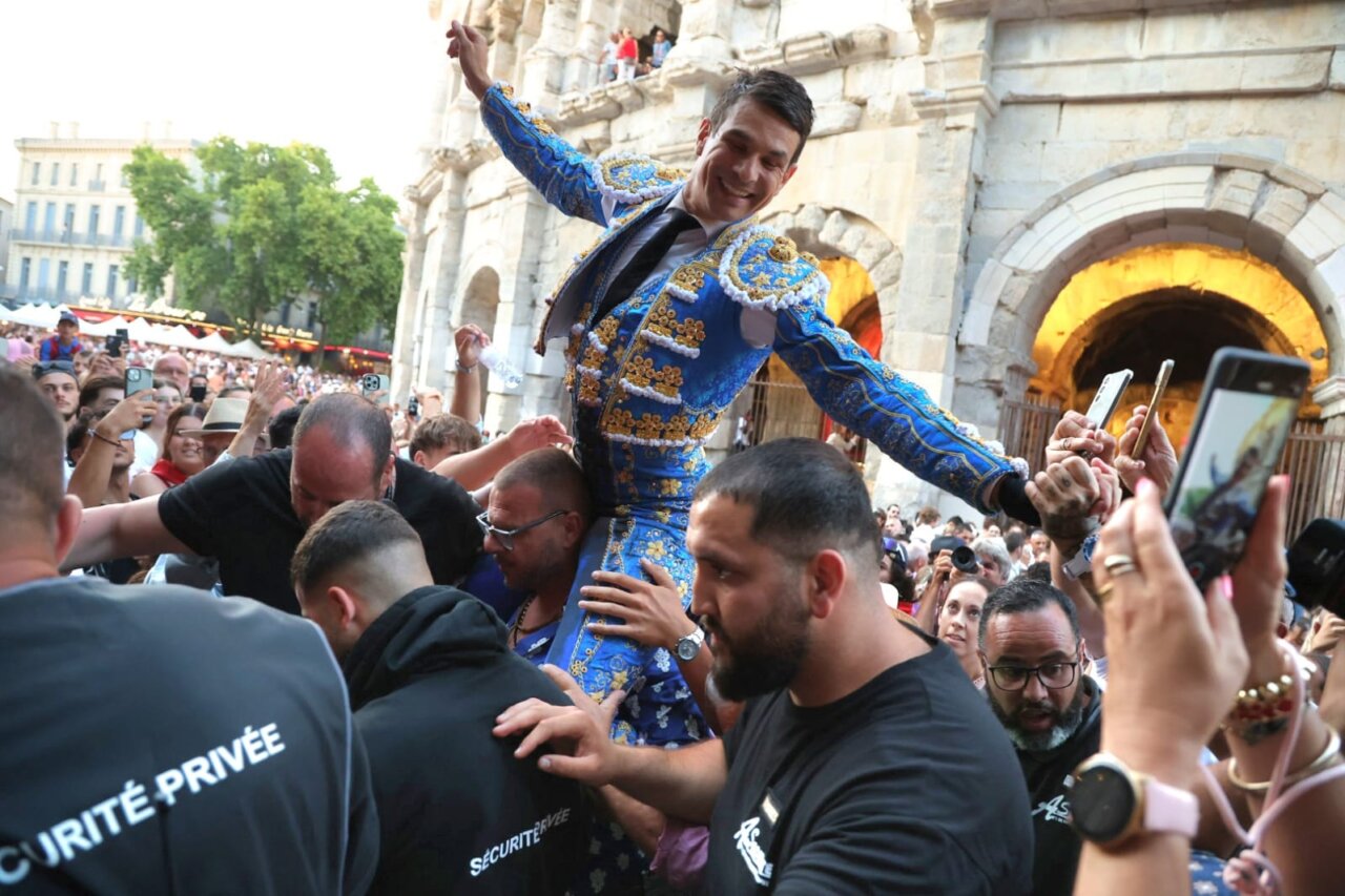 Manzanares se corona Cónsul de Nimes