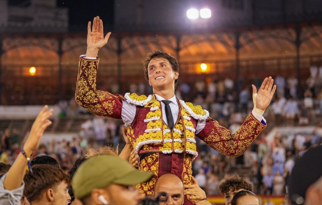 Roca Rey, base de una Magdalena que enfrentará a Talavante y Ortega