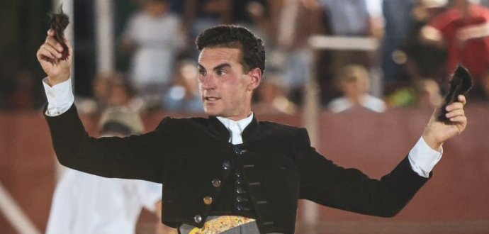 Fernando Adrián triunfa en un ameno festival en Griñón