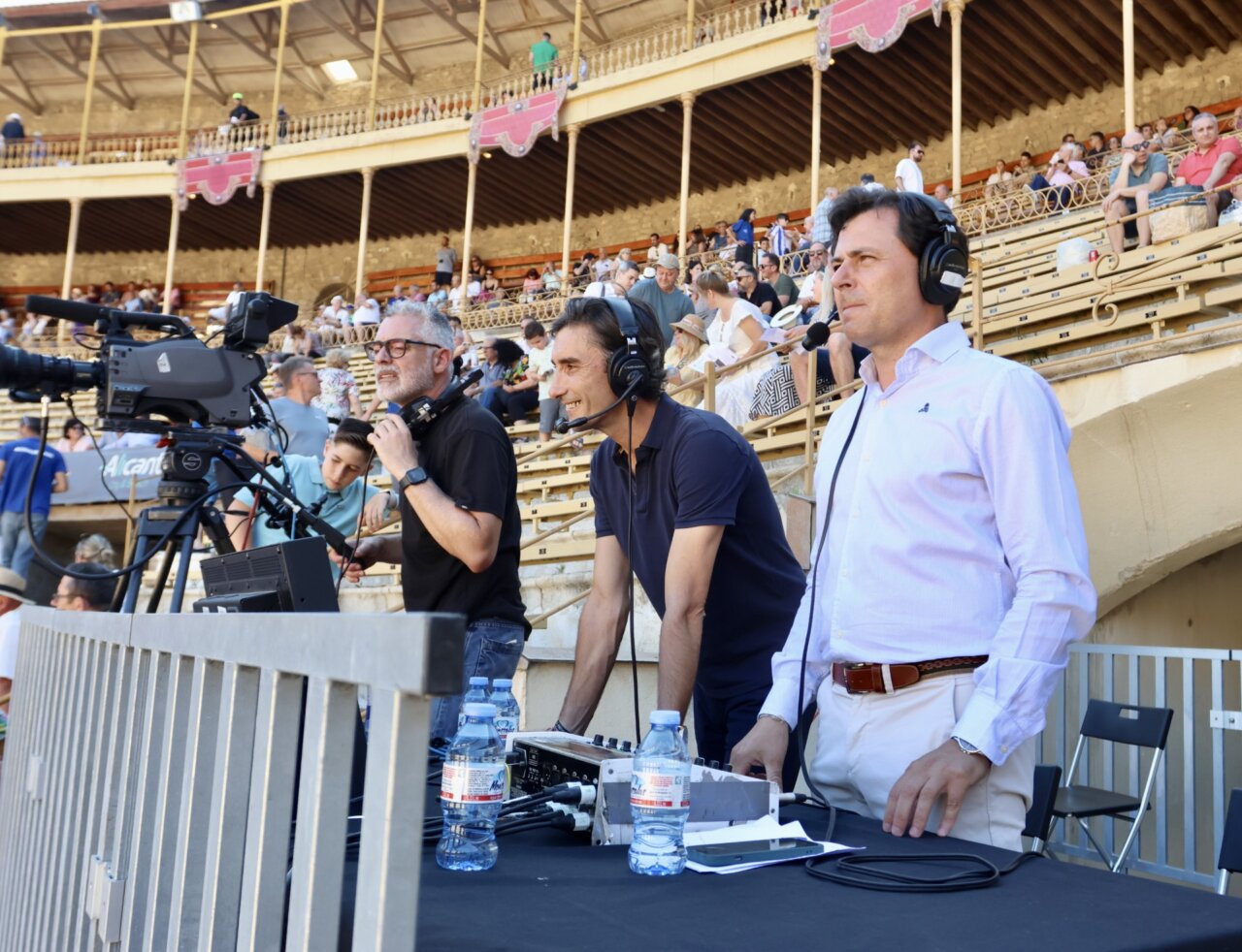 Catorce años después han vuelto los toros a la televisión valenciana y la primera vez en À Punt