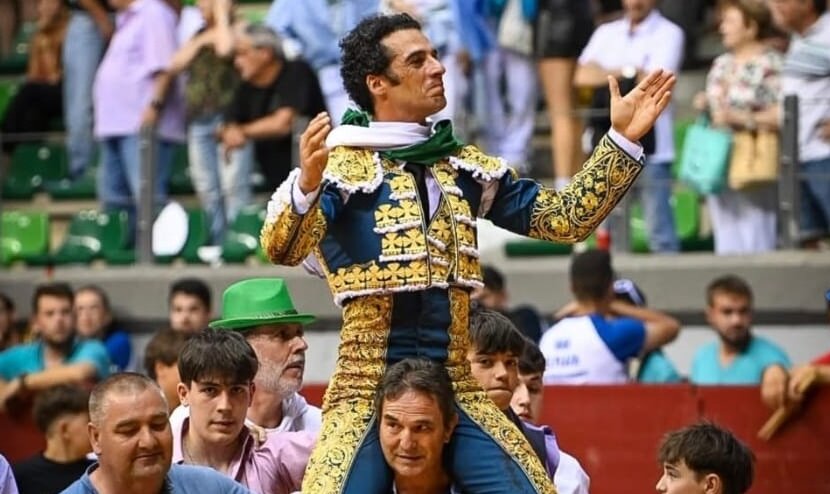 Morenito de Aranda abrocha en triunfo los sampedros de Burgos