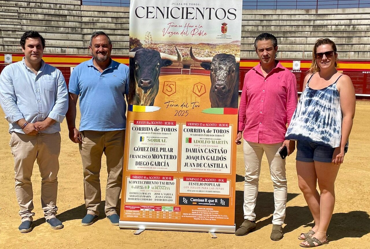 Sobral y Adolfo Martín, el torismo de los carteles de Cenicientos