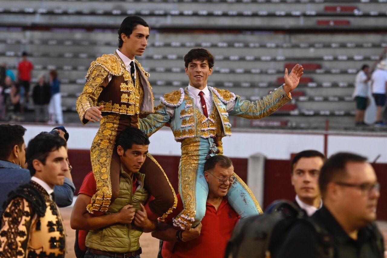 Julio Méndez y El Mene, buen toreo y argumentos en Colmenar Viejo