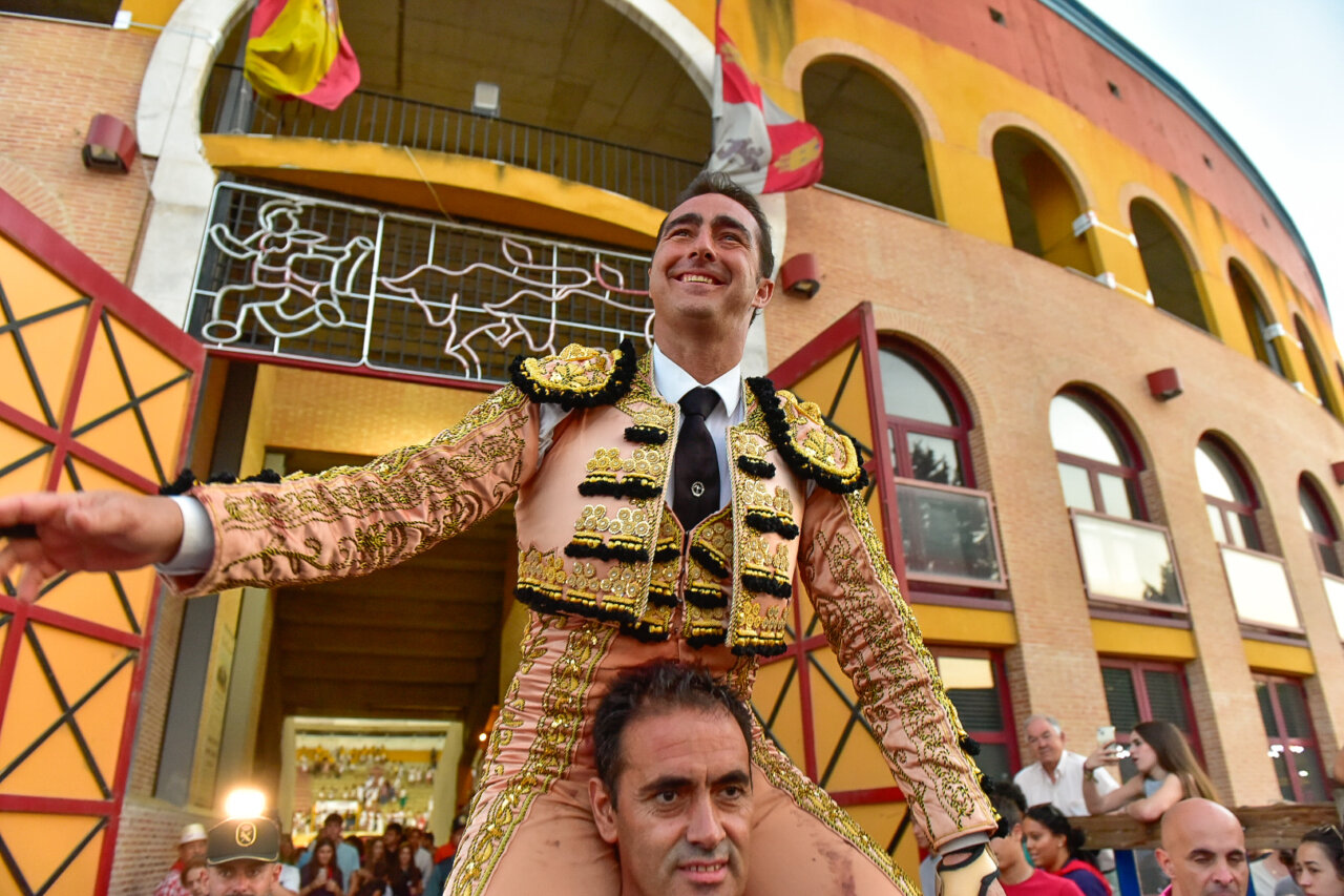 El Fandi, suma y sigue en Íscar