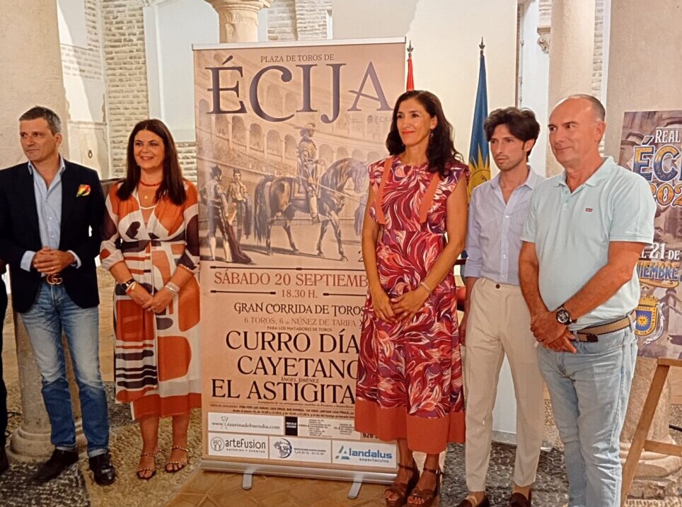 La plaza de Écija ya tiene nueva empresa y programa una corrida de toros