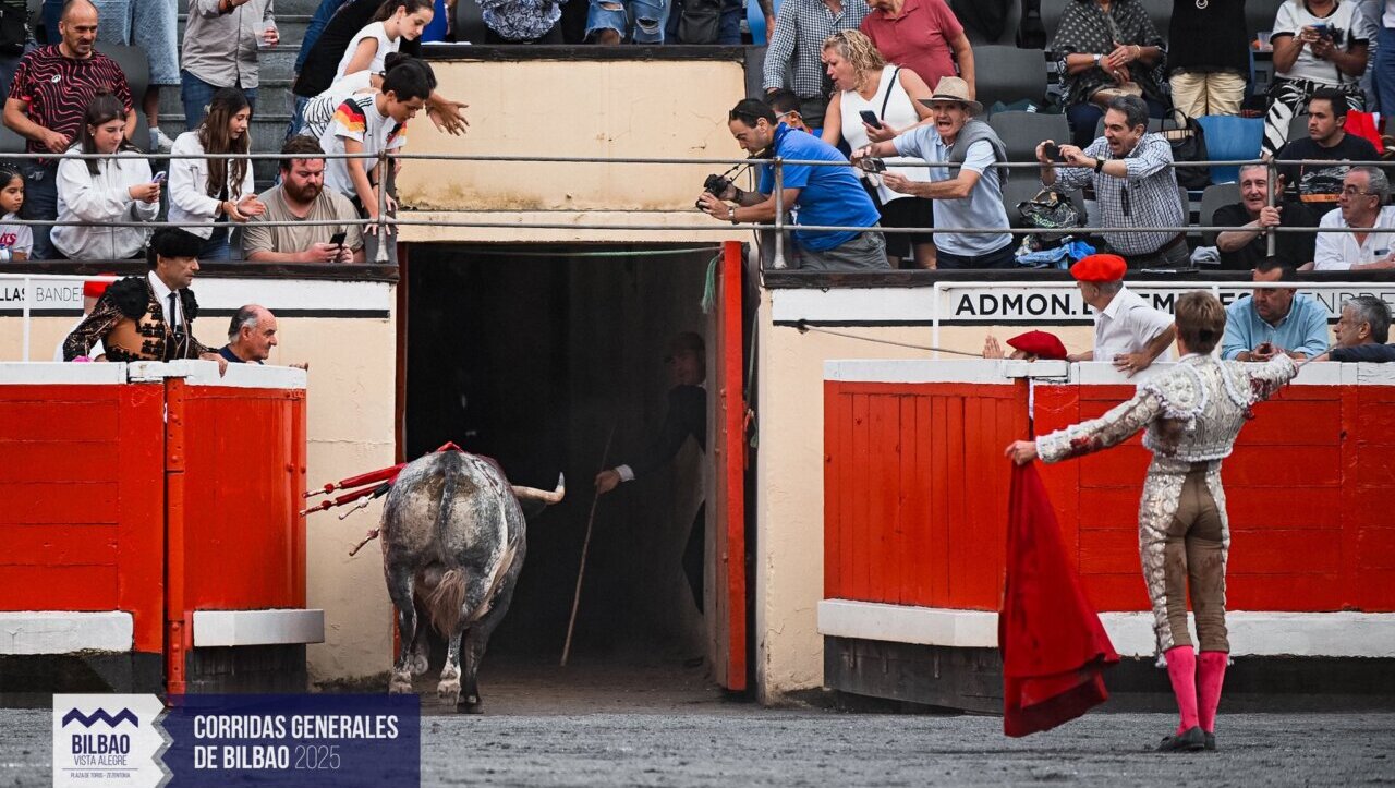 Borja y La Quinta revientan Bilbao: el toreo y la bravura, el mejor tapabocas